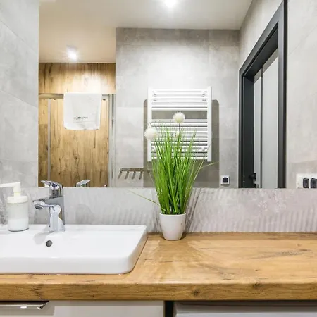 Sole Mare Piamola Z Basenem