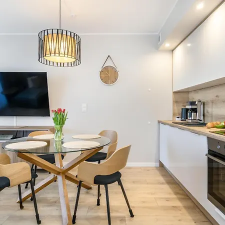 Apartament Sole Mare Piamola Z Basenem, Bezpłatne Solarium *